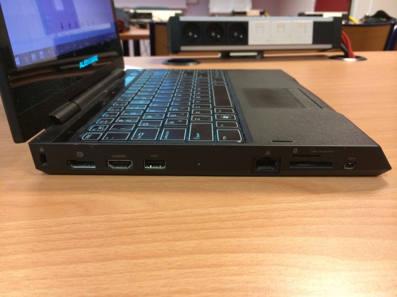 Alienware m11x R3 (QWERTY- fin 2011)